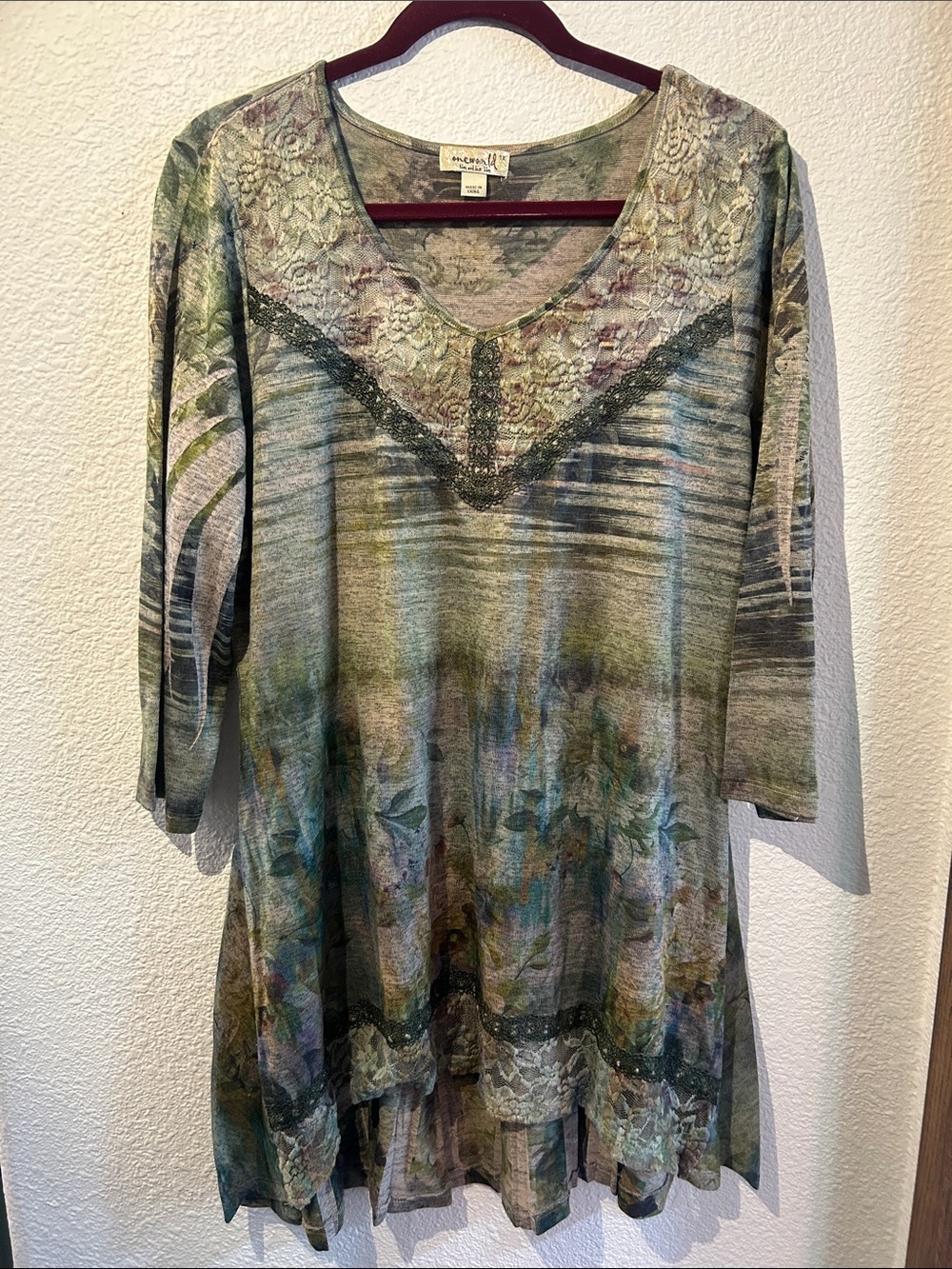 Oneworld Olive Multi V-Neck Lace-Trim Watercolor Bohemian Tunic